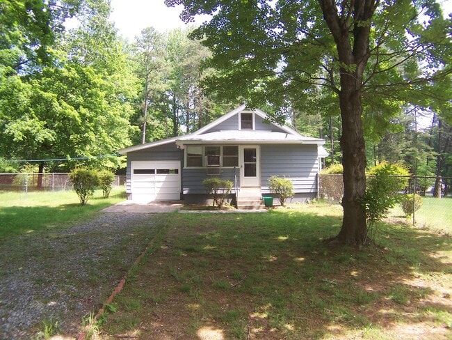 1617 Staley Rd in High Point, NC - Building Photo - Building Photo