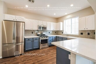 2370 W Sleepy Ranch Rd in Phoenix, AZ - Foto de edificio - Building Photo