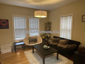 16 Seager Ct in Boston, MA - Building Photo - Building Photo