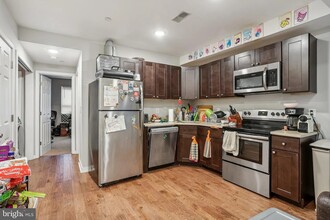 1606 Willington St, Unit B in Philadelphia, PA - Building Photo - Building Photo