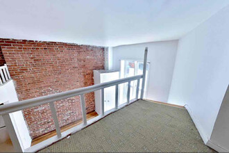 140 W 82nd St in New York, NY - Foto de edificio - Building Photo