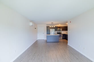 Village at Autumn Pond in Essex Junction, VT - Building Photo - Interior Photo