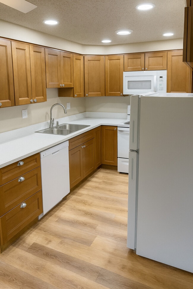 Fountain Court Apartments in Springfield, OR - Foto de edificio - Building Photo