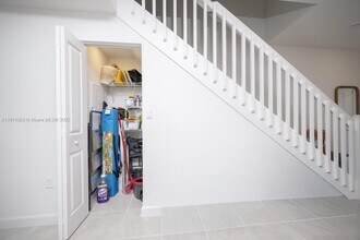 12234 NW 24th Pl in Miami Shores, FL - Building Photo - Building Photo