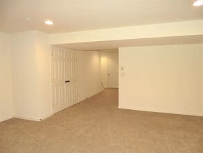 181 Linda Sue Ln in Myerstown, PA - Building Photo - Building Photo