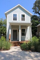 952 Alexander St in St. Augustine, FL - Building Photo