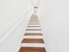 1703 Oakdale Ave in Richmond, VA - Foto de edificio - Building Photo