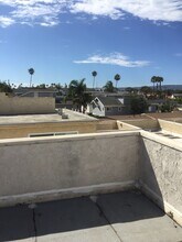 519 N Francisca Ave, Unit #1 in Redondo Beach, CA - Building Photo - Building Photo