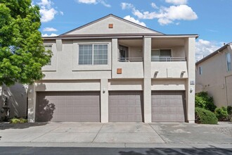 6501 San Antonio Dr NE in Albuquerque, NM - Foto de edificio - Building Photo