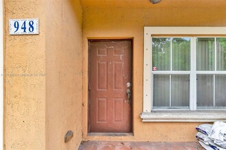 948 SW 6th Ave in Homestead, FL - Building Photo - Building Photo