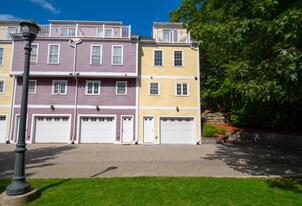 40 Brattle St in Arlington, MA - Building Photo