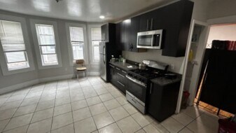 3147-3149 Washington St, Unit 2 in Boston, MA - Building Photo