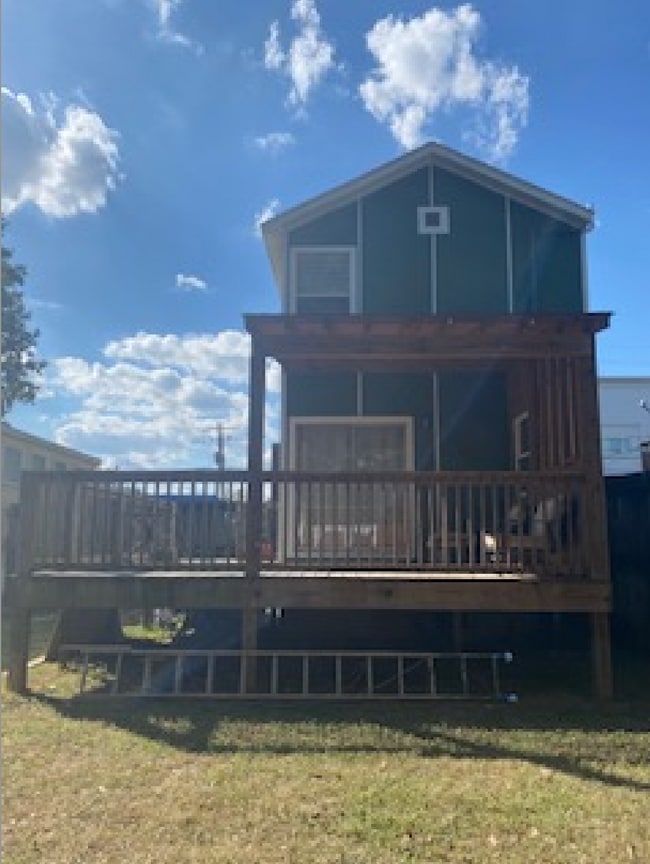 1547 Nicholson Dr in Baton Rouge, LA - Foto de edificio - Building Photo