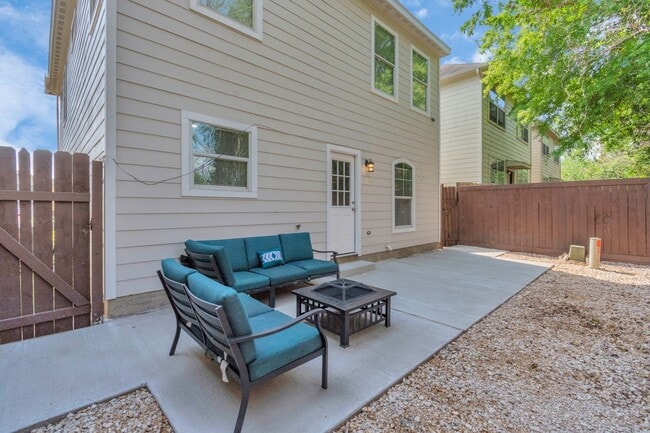 5822 Santa Bernadetta in Houston, TX - Building Photo - Building Photo