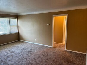 97 Orme St E in St. Paul, MN - Foto de edificio - Building Photo