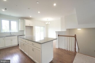 114 Higher Rock Ct in North Wales, PA - Building Photo - Building Photo