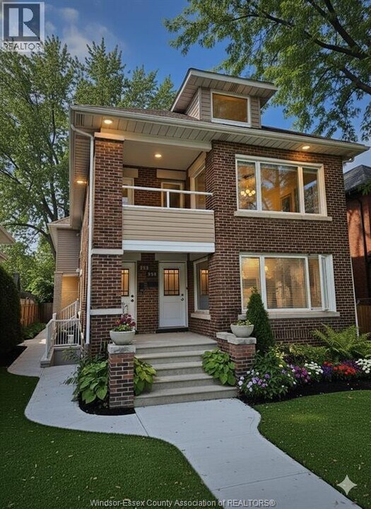 928-928 Giles Blvd E in Windsor, ON - Foto de edificio