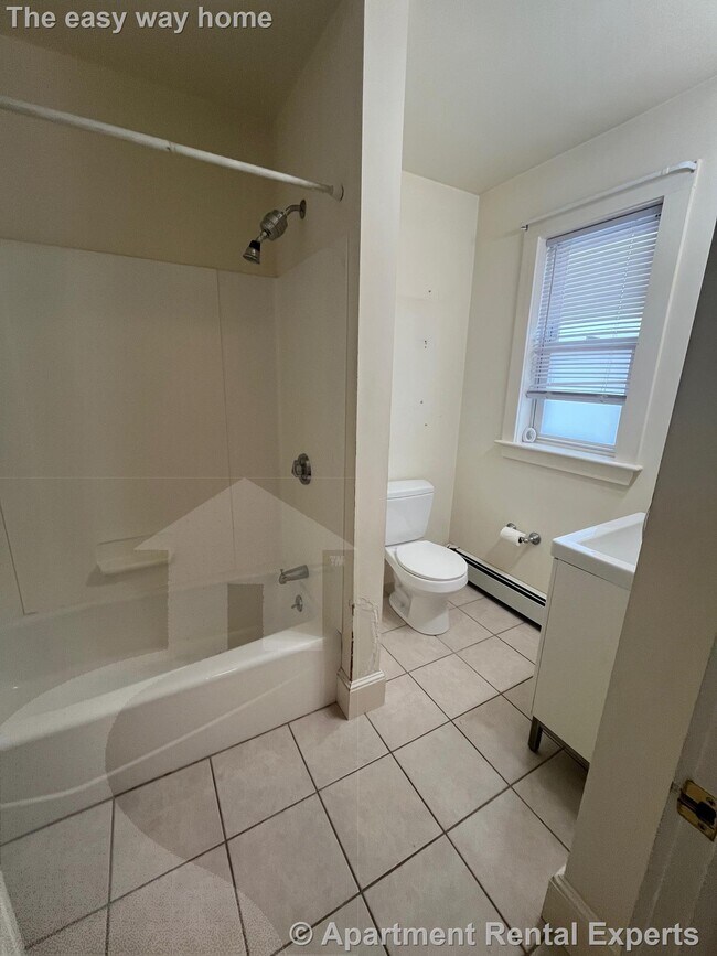 51 Winthrop St in Everett, MA - Building Photo - Building Photo