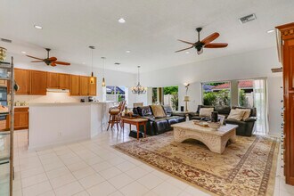 18951 Painted Leaf Ct in Jupiter, FL - Building Photo - Building Photo