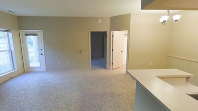 Baytowne Apartments Llc Champaign Il Apartments