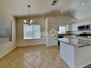 1177 S Jamaica Way in Gilbert, AZ - Foto de edificio - Building Photo