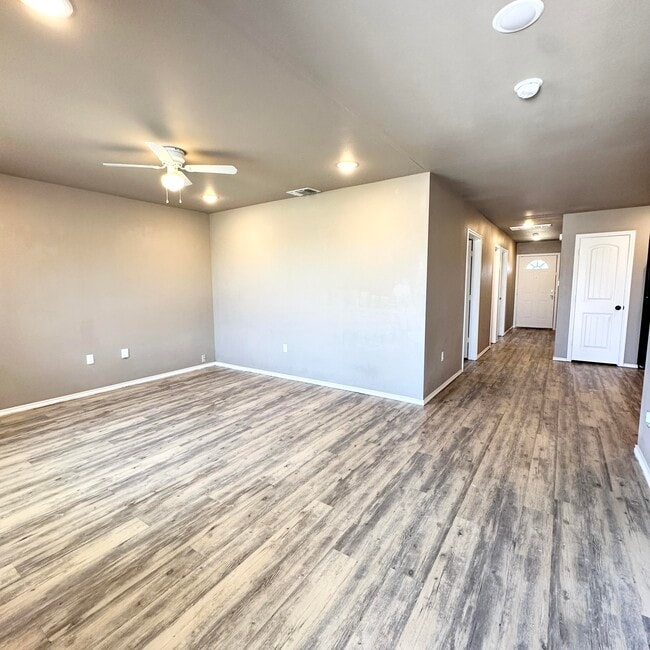 1520 E 13th St in Lubbock, TX - Building Photo - Building Photo