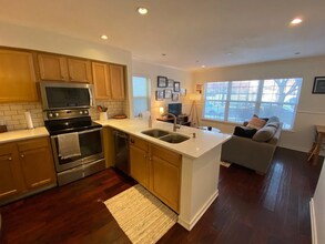 1661 N Washington St in Denver, CO - Building Photo - Building Photo