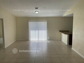 319 NW 5th Ave in Hallandale Beach, FL - Foto de edificio - Building Photo