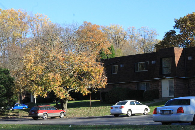 Hollow Run Apartments in West Chester, PA - Building Photo - Building Photo