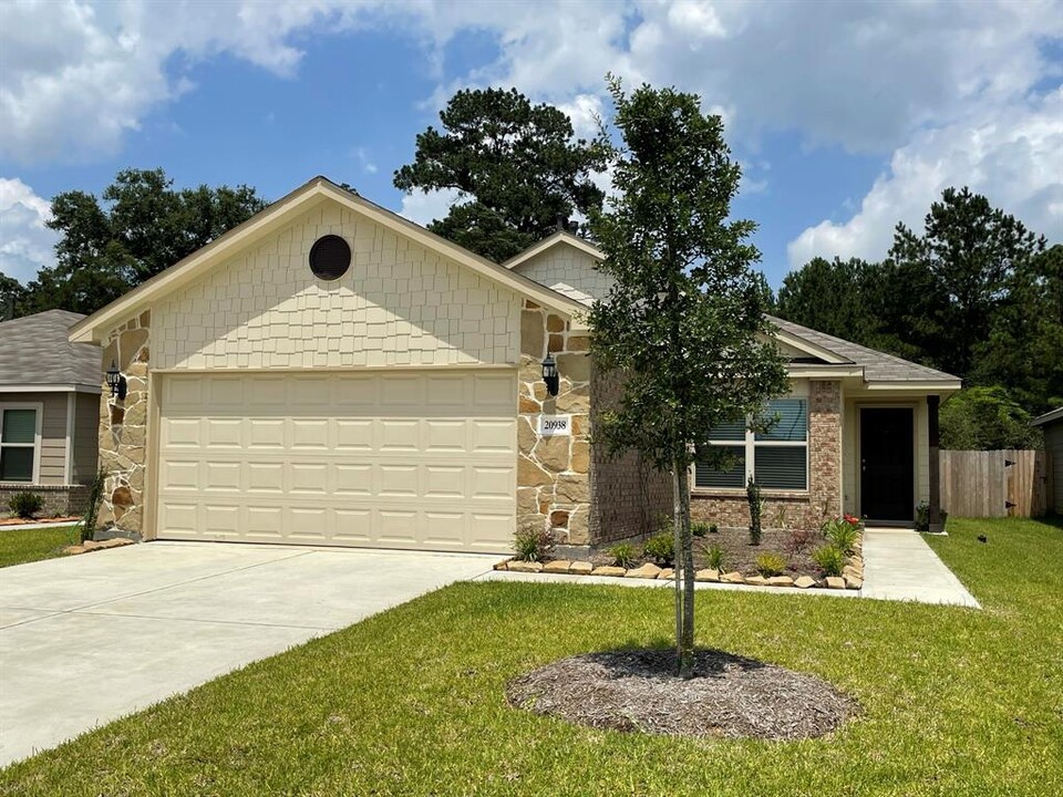 20938 Twining Rose Ln in Tomball, TX - Building Photo