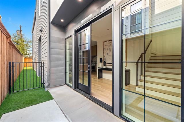 3936 Hawthorne Ave in Dallas, TX - Building Photo - Building Photo