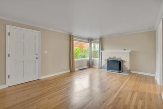 3943 SW Rose St in Seattle, WA - Building Photo - Building Photo