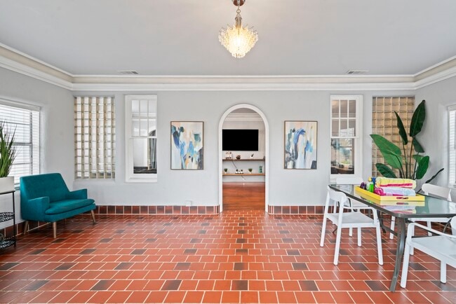 1919 Rosenberg St in Galveston, TX - Building Photo - Building Photo