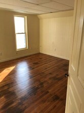 27 N Buena Vista St in Newark, OH - Building Photo - Building Photo