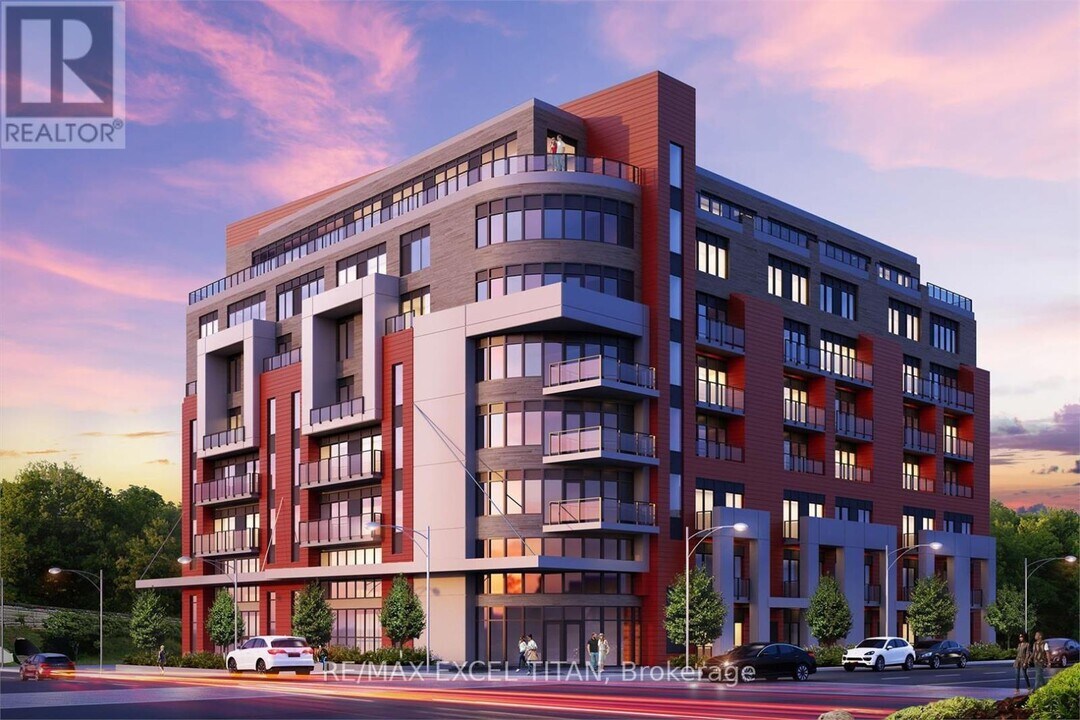 2433 Dufferin St in Toronto, ON - Building Photo