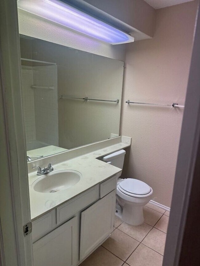 9721 Copper Creek Dr in Austin, TX - Building Photo - Building Photo