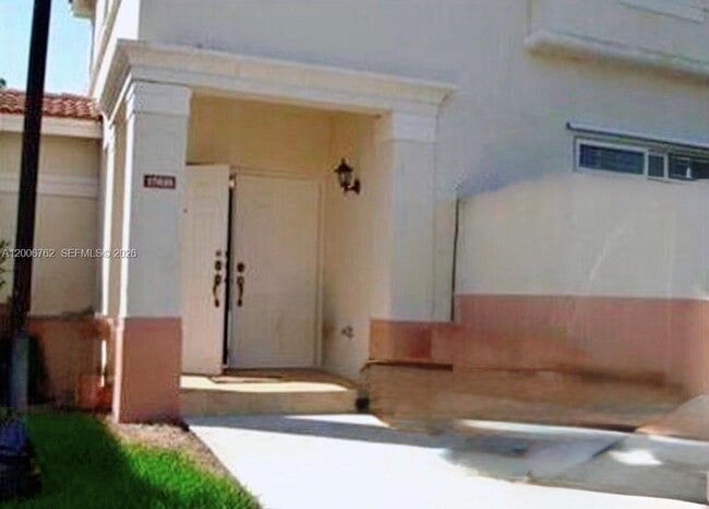 15810 SW 40th St in Miramar, FL - Building Photo - Building Photo