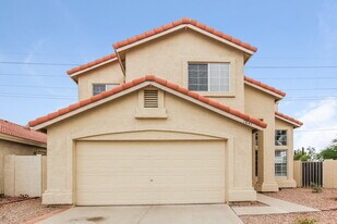 7841 W McRae Way in Glendale, AZ - Building Photo
