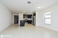 2140 Peyto Wy in Lakeland, FL - Foto de edificio - Building Photo