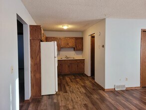 240 Marvin Elwood Rd in Monticello, MN - Building Photo - Building Photo