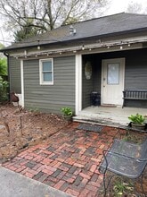 624 W College Ave, Unit Cottage in Decatur, GA - Building Photo - Building Photo