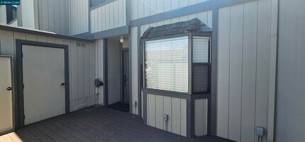 1597 Ashwood Dr in Martinez, CA - Building Photo - Building Photo