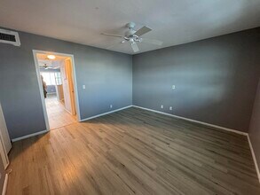 100 Shore Ct in North Palm Beach, FL - Building Photo - Building Photo
