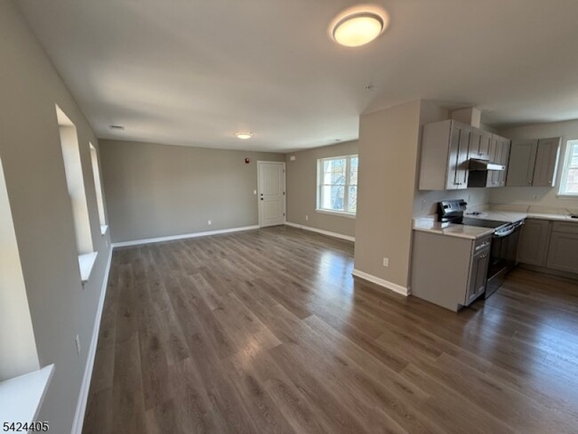 237 Main St in Hackettstown, NJ - Building Photo - Building Photo