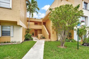 9301 SW 4th St in Miami, FL - Building Photo