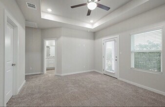 21531 Sir Walter Ln in San Antonio, TX - Building Photo - Building Photo