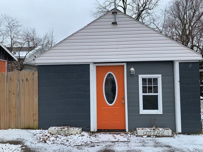 700 W Ildereen St in Springfield, MO - Building Photo - Building Photo