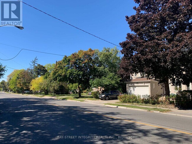 property at 320 Drewry Ave