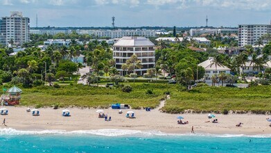 120 S Ocean Blvd in Delray Beach, FL - Building Photo - Building Photo