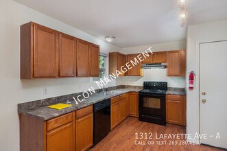 1312 Lafayette Ave-Unit -A in Kalamazoo, MI - Building Photo - Building Photo